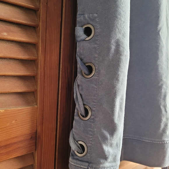 WILLIAM RAST TOP - Picture 4 of 9